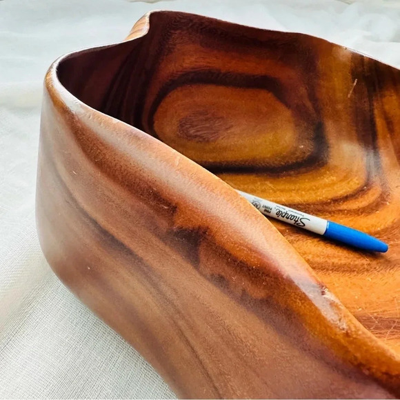 Vintage Extra Large Hexagon Scalloped Edge Carved Wooden Bowl - Picture 14 of 14